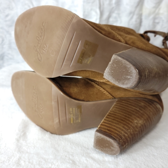 Zodiac Pandell USA brown  suede ankle buckle slouch boot size 8.5 - Picture 10 of 16